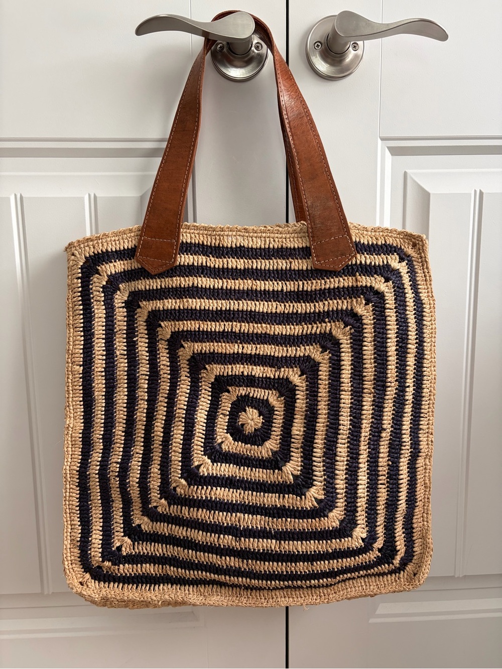 Mar Y Sol Panama Tote Black Tan Raffia Palm Leather Handle Beach Bag - Picture 6 of 15